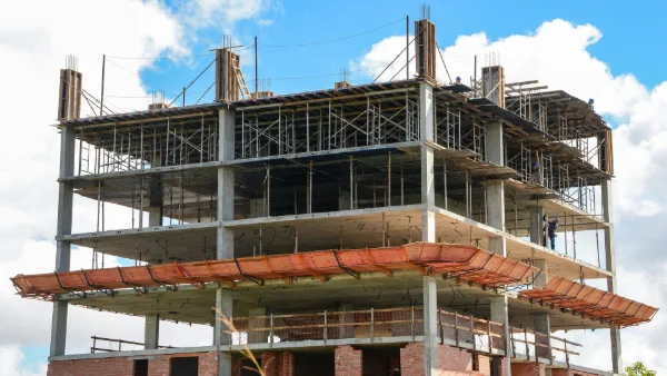 12. Construcción con hormigón liviano o celular