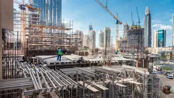 17. Construcción para infraestructura pública